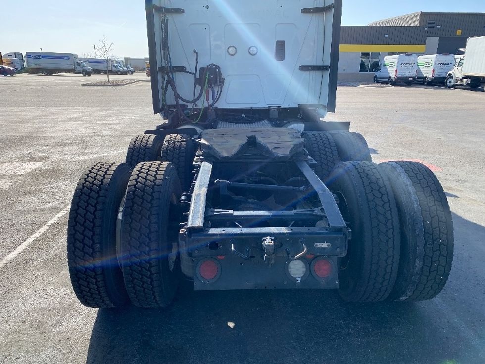 Sleeper Tractor-Heavy Duty Tractors-International-2022-LT625-Aurora-CO-455,657\n\t\tmiles-$ 72,000 - Image 6