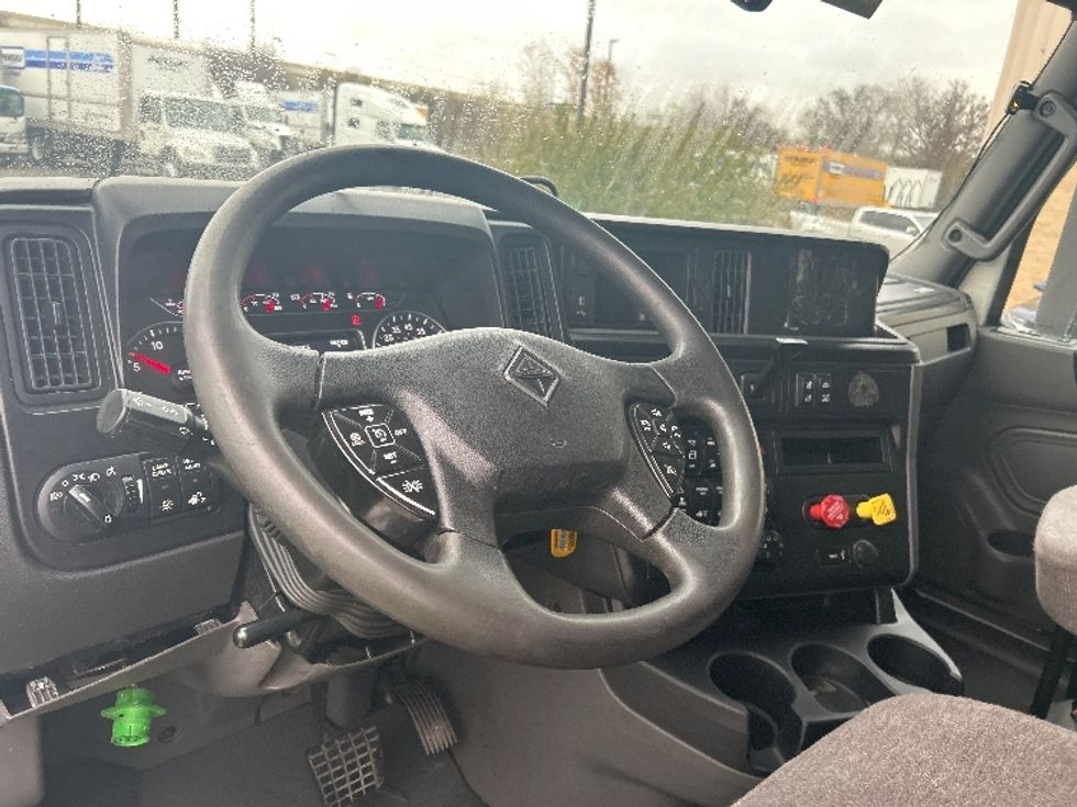 Sleeper Tractor-Heavy Duty Tractors-International-2022-LT625-Austin-TX-429,871\n\t\tmiles-$ 60,250 - Image 10