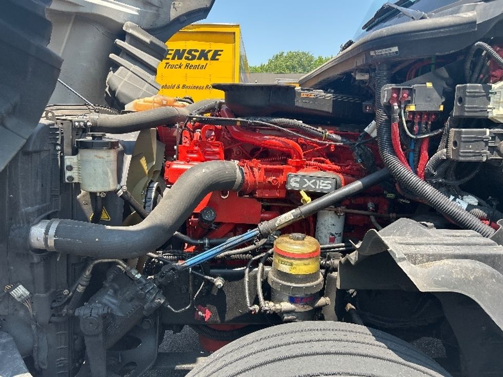 Sleeper Tractor-Heavy Duty Tractors-International-2022-LT625-Baltimore-MD-327,534\n\t\tmiles-$ 67,250 - Image 21