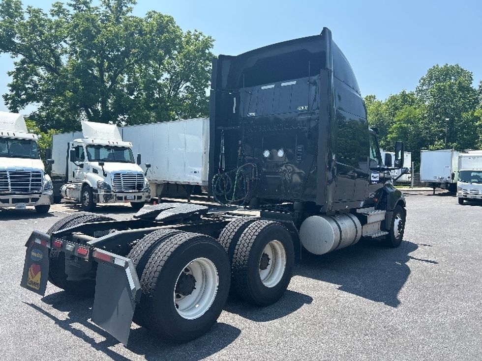 Sleeper Tractor-Heavy Duty Tractors-International-2022-LT625-Baltimore-MD-327,534\n\t\tmiles-$ 67,250 - Image 7