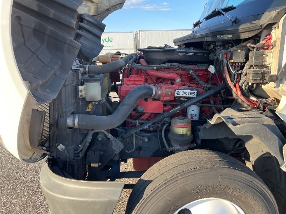 Sleeper Tractor-Heavy Duty Tractors-International-2022-LT625-Billings-MT-405,513\n\t\tmiles-$ 71,500 - Image 21