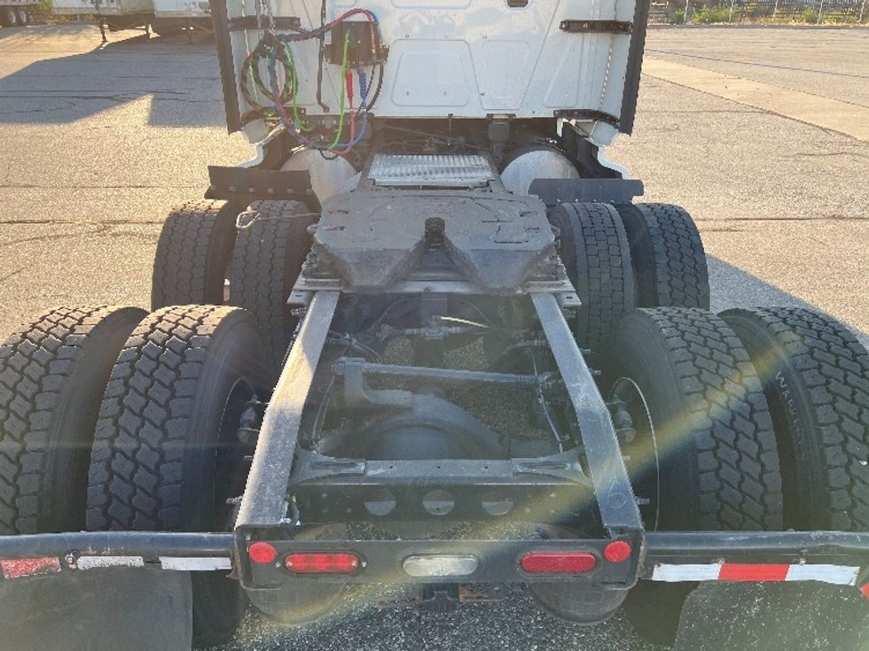 Sleeper Tractor-Heavy Duty Tractors-International-2022-LT625-Billings-MT-405,513\n\t\tmiles-$ 71,500 - Image 6