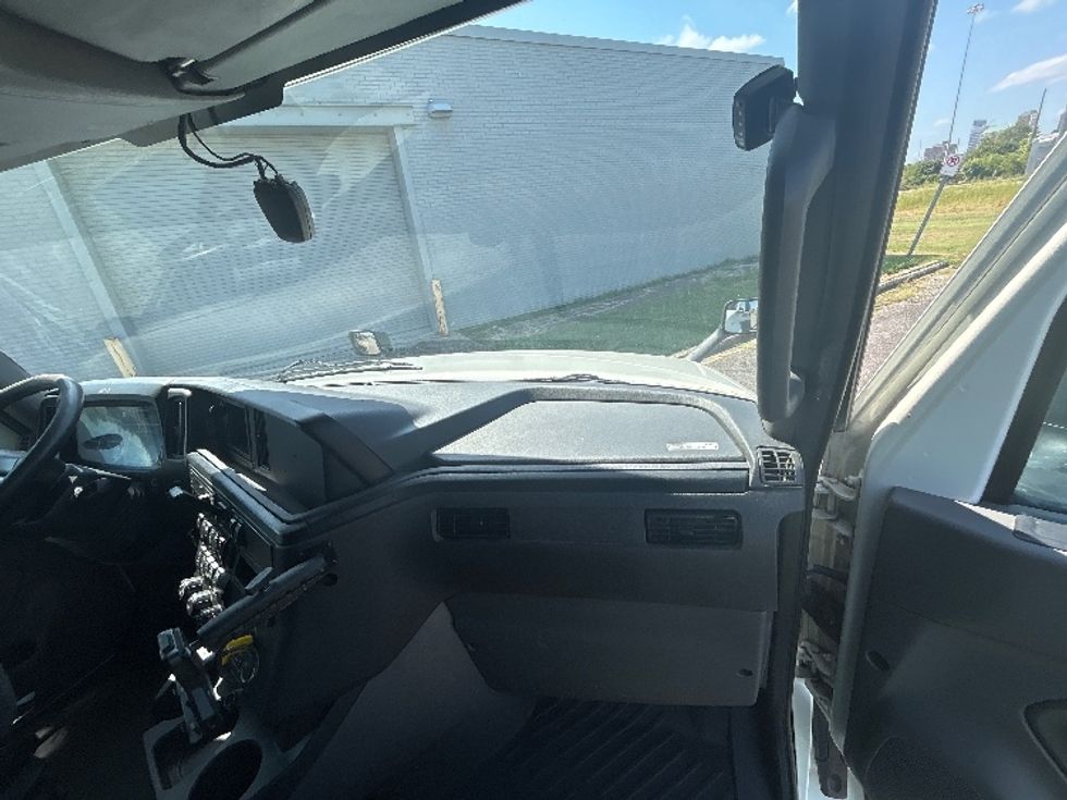 Sleeper Tractor-Heavy Duty Tractors-International-2022-LT625-Birmingham-AL-624,718\n\t\tmiles-$ 51,000 - Image 14