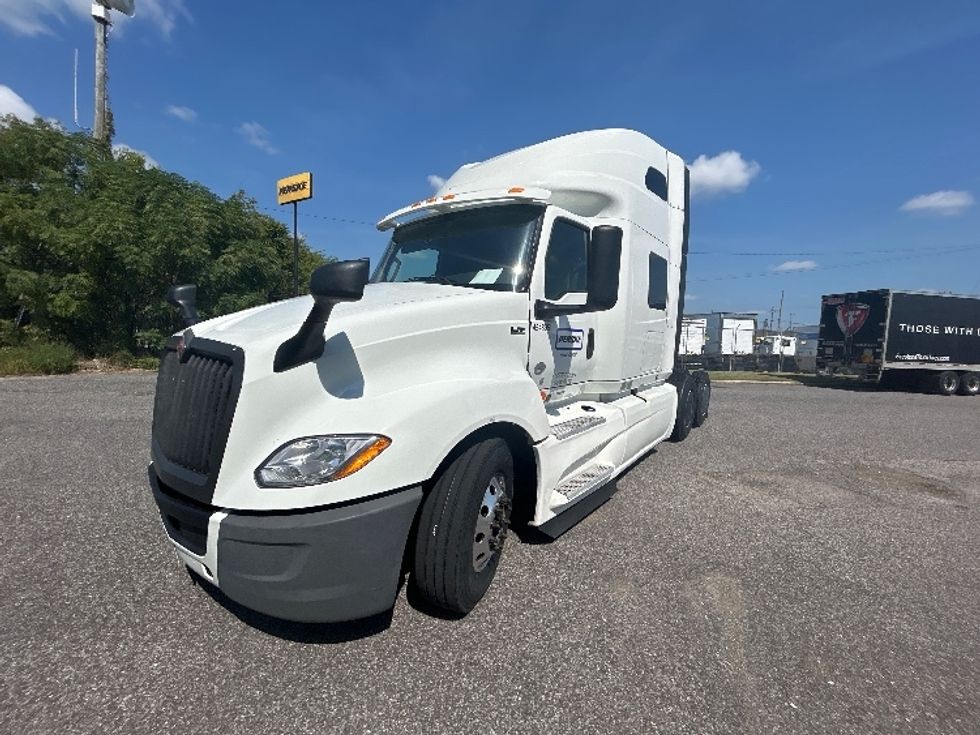 Sleeper Tractor-Heavy Duty Tractors-International-2022-LT625-Birmingham-AL-624,718\n\t\tmiles-$ 51,000 - Image 3