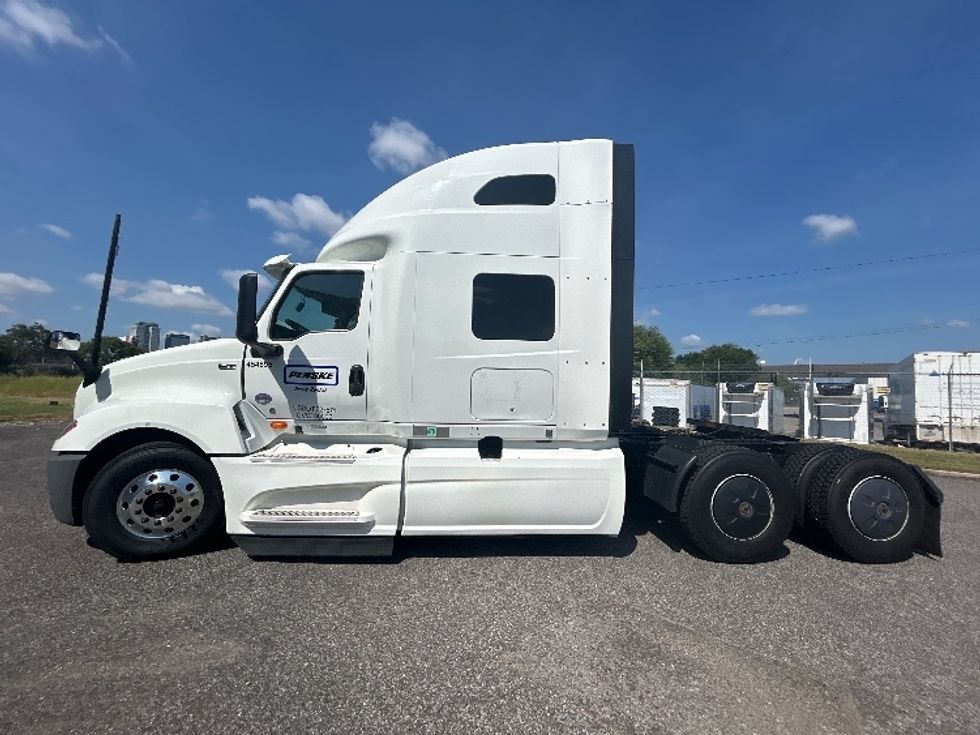 Sleeper Tractor-Heavy Duty Tractors-International-2022-LT625-Birmingham-AL-624,718\n\t\tmiles-$ 51,000 - Image 4