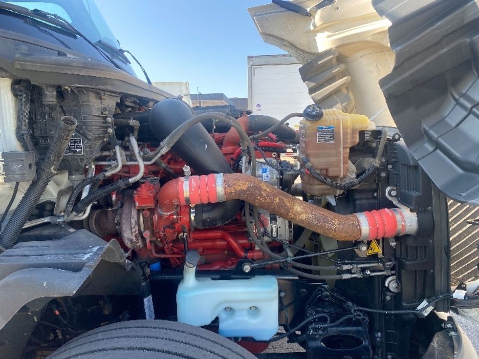 Sleeper Tractor-Heavy Duty Tractors-International-2022-LT625-Brooklyn Park-MN-567,865\n\t\tmiles-$ 55,250 - Image 20