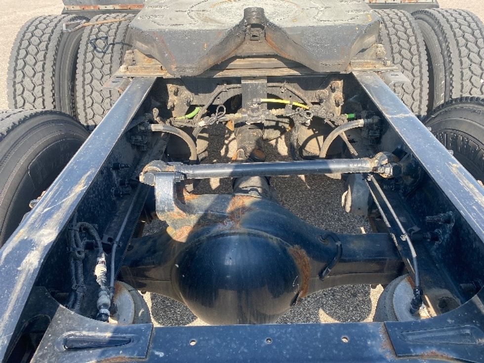 Sleeper Tractor-Heavy Duty Tractors-International-2022-LT625-Brooklyn Park-MN-567,865\n\t\tmiles-$ 55,250 - Image 6