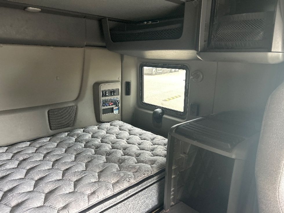 Sleeper Tractor-Heavy Duty Tractors-International-2022-LT625-Byron Center-MI-501,480\n\t\tmiles-$ 46,250 - Image 18