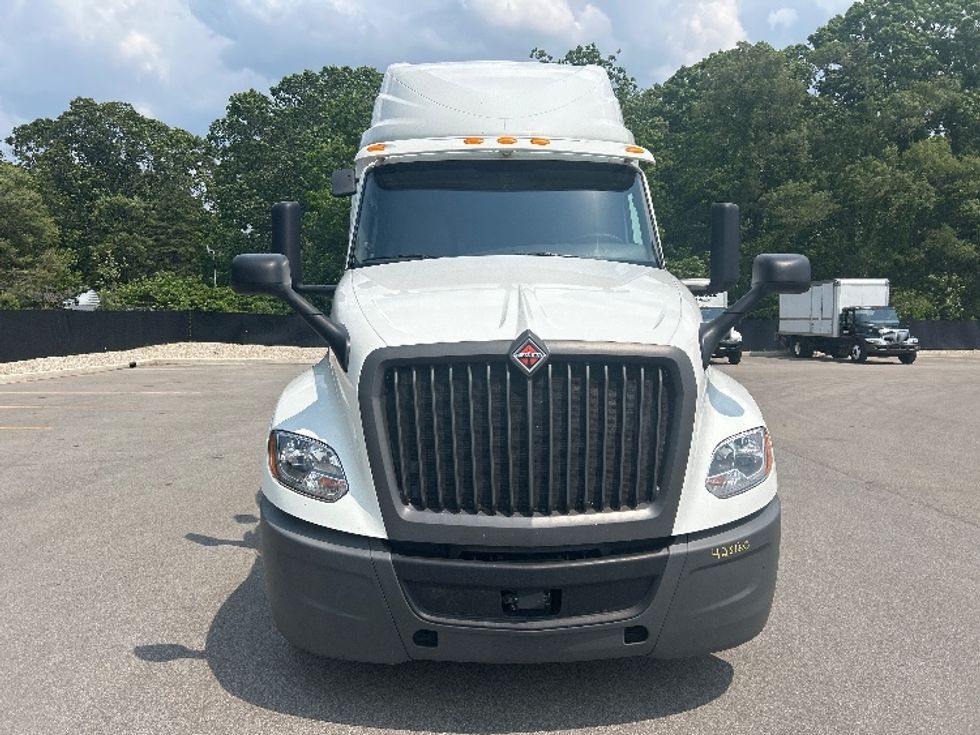 Sleeper Tractor-Heavy Duty Tractors-International-2022-LT625-Byron Center-MI-501,480\n\t\tmiles-$ 46,250 - Image 2