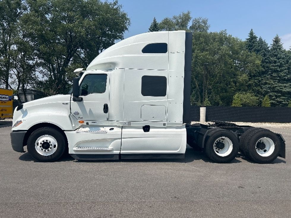 Sleeper Tractor-Heavy Duty Tractors-International-2022-LT625-Byron Center-MI-501,480\n\t\tmiles-$ 46,250 - Image 4