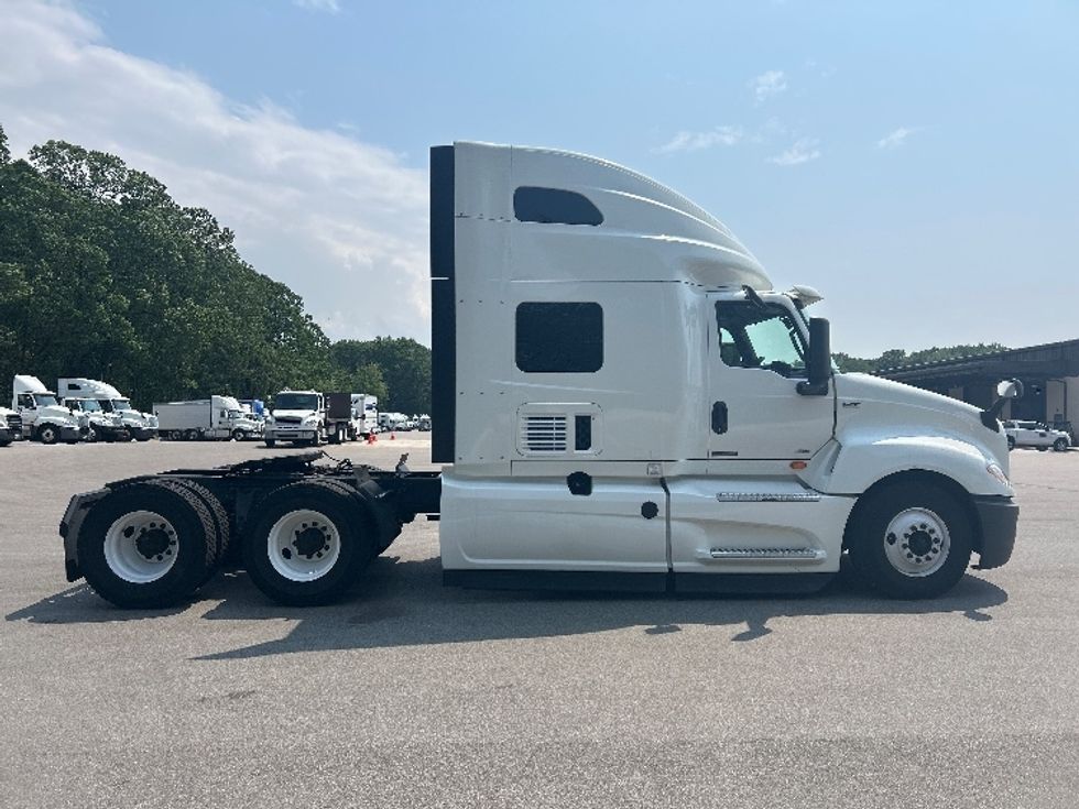 Sleeper Tractor-Heavy Duty Tractors-International-2022-LT625-Byron Center-MI-501,480\n\t\tmiles-$ 46,250 - Image 8