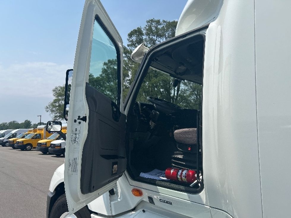 Sleeper Tractor-Heavy Duty Tractors-International-2022-LT625-Byron Center-MI-501,480\n\t\tmiles-$ 46,250 - Image 9