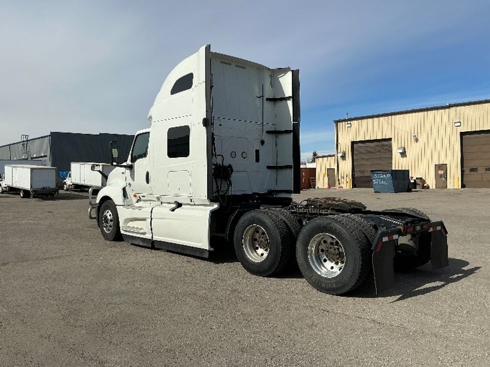 Sleeper Tractor-Heavy Duty Tractors-International-2022-LT625-Calgary-AB-436,635\n\t\tkm-$ 79,500 - Image 5