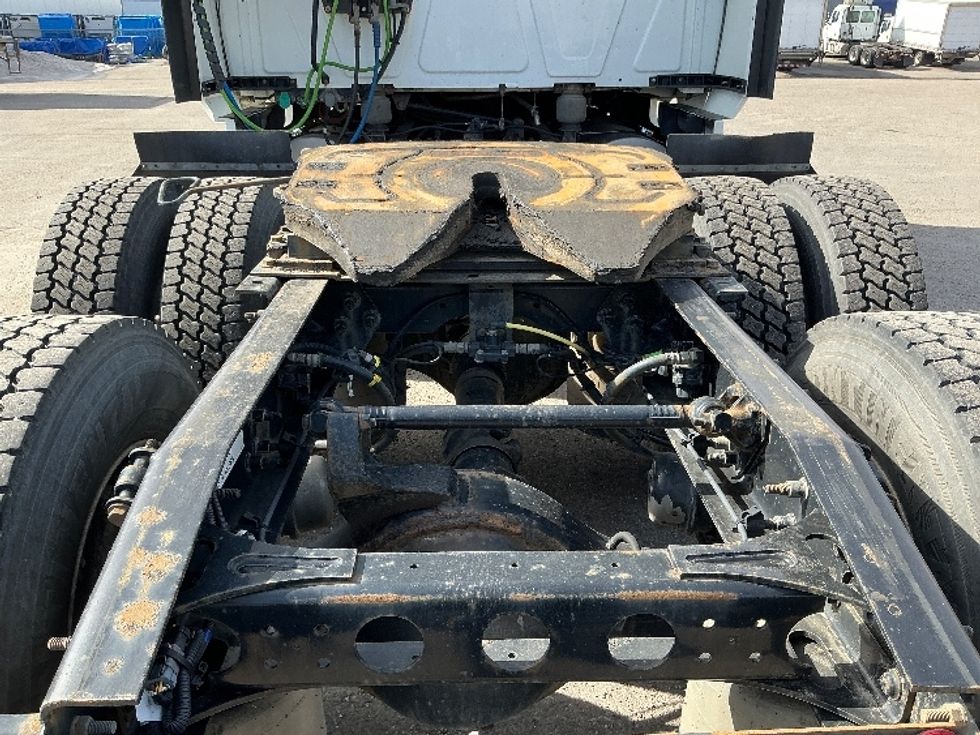 Sleeper Tractor-Heavy Duty Tractors-International-2022-LT625-Calgary-AB-436,635\n\t\tkm-$ 79,500 - Image 6