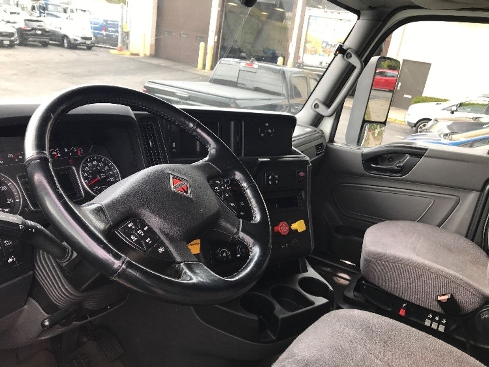 Sleeper Tractor-Heavy Duty Tractors-International-2022-LT625-Central Islip-NY-347,249\n\t\tmiles-$ 70,000 - Image 10