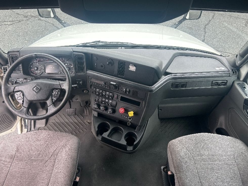 Sleeper Tractor-Heavy Duty Tractors-International-2022-LT625-Charlotte-NC-478,396\n\t\tmiles-$ 57,500 - Image 12