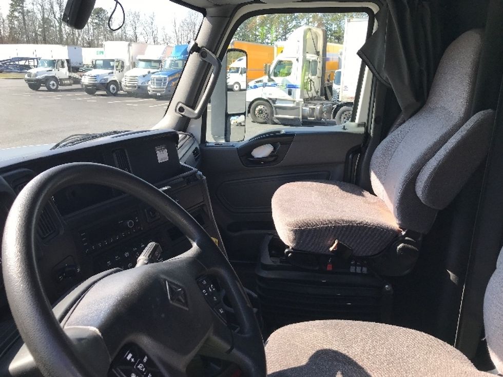 Sleeper Tractor-Heavy Duty Tractors-International-2022-LT625-Charlotte-NC-513,504\n\t\tmiles-$ 71,750 - Image 10
