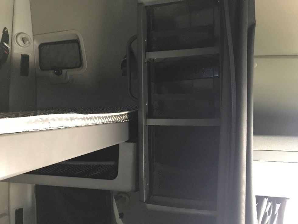 Sleeper Tractor-Heavy Duty Tractors-International-2022-LT625-Charlotte-NC-513,504\n\t\tmiles-$ 71,750 - Image 19