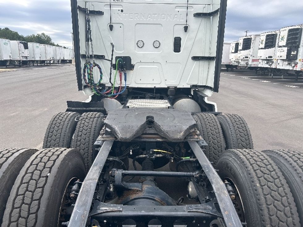 Sleeper Tractor-Heavy Duty Tractors-International-2022-LT625-Concord-NC-326,659\n\t\tmiles-$ 70,750 - Image 6