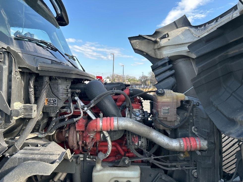 Sleeper Tractor-Heavy Duty Tractors-International-2022-LT625-Concord-NC-515,388\n\t\tmiles-$ 47,250 - Image 19