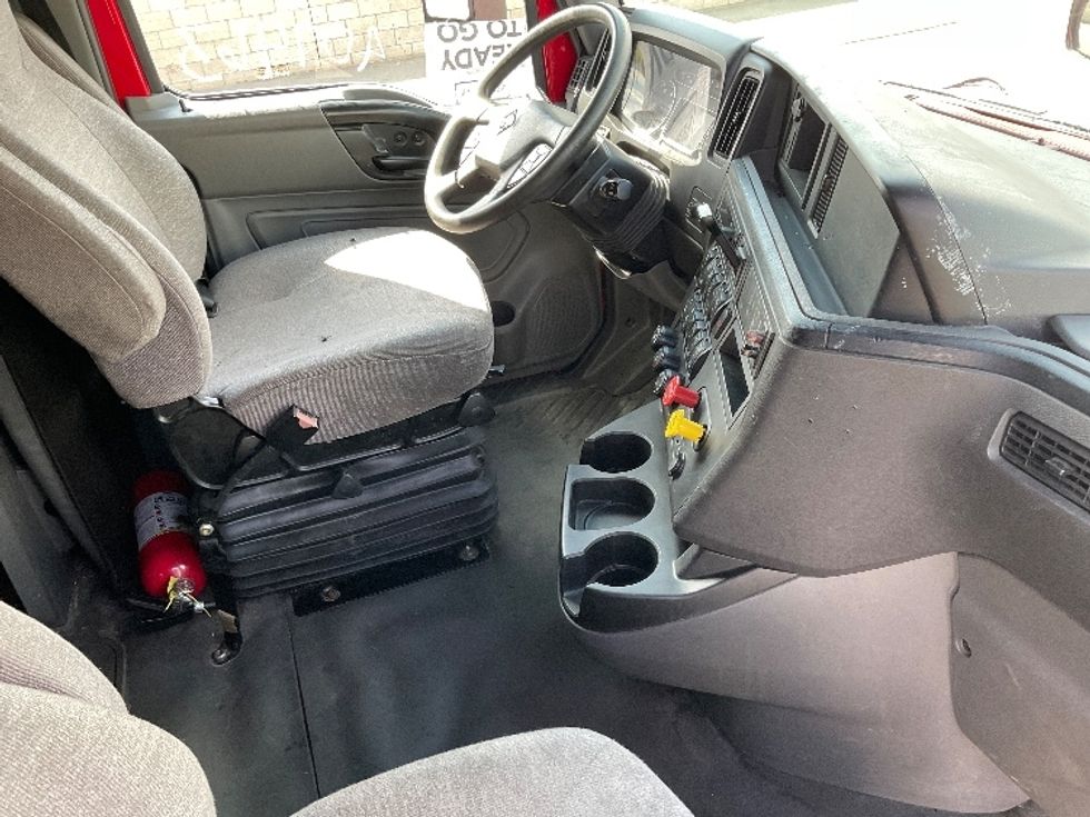 Sleeper Tractor-Heavy Duty Tractors-International-2022-LT625-Corona-CA-438,950\n\t\tmiles-$ 45,500 - Image 15