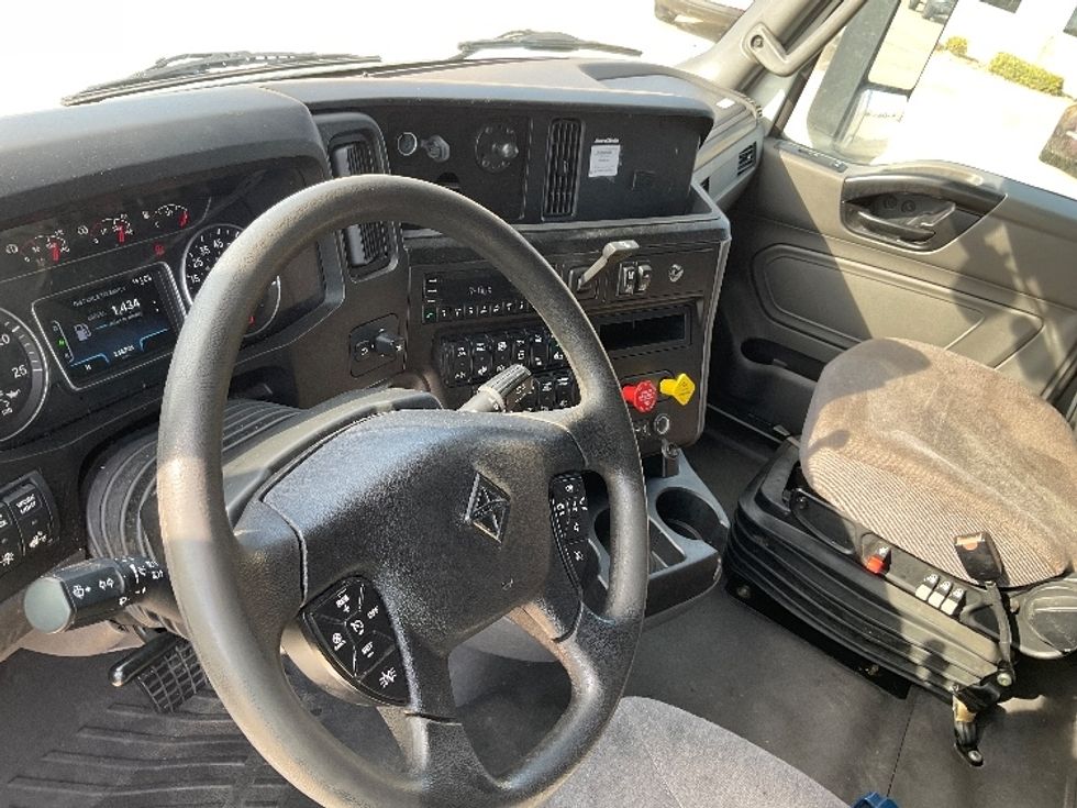 Sleeper Tractor-Heavy Duty Tractors-International-2022-LT625-Corpus Christi-TX-244,681\n\t\tmiles-$ 79,250 - Image 10