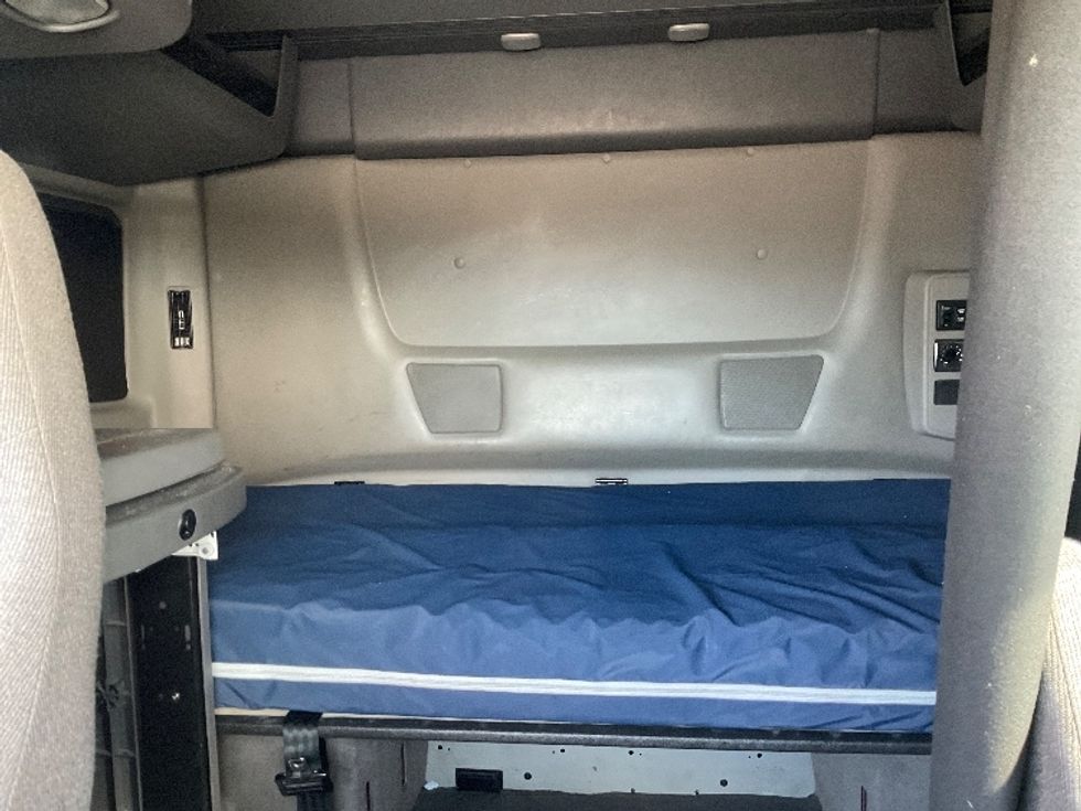 Sleeper Tractor-Heavy Duty Tractors-International-2022-LT625-Corpus Christi-TX-244,681\n\t\tmiles-$ 79,250 - Image 16