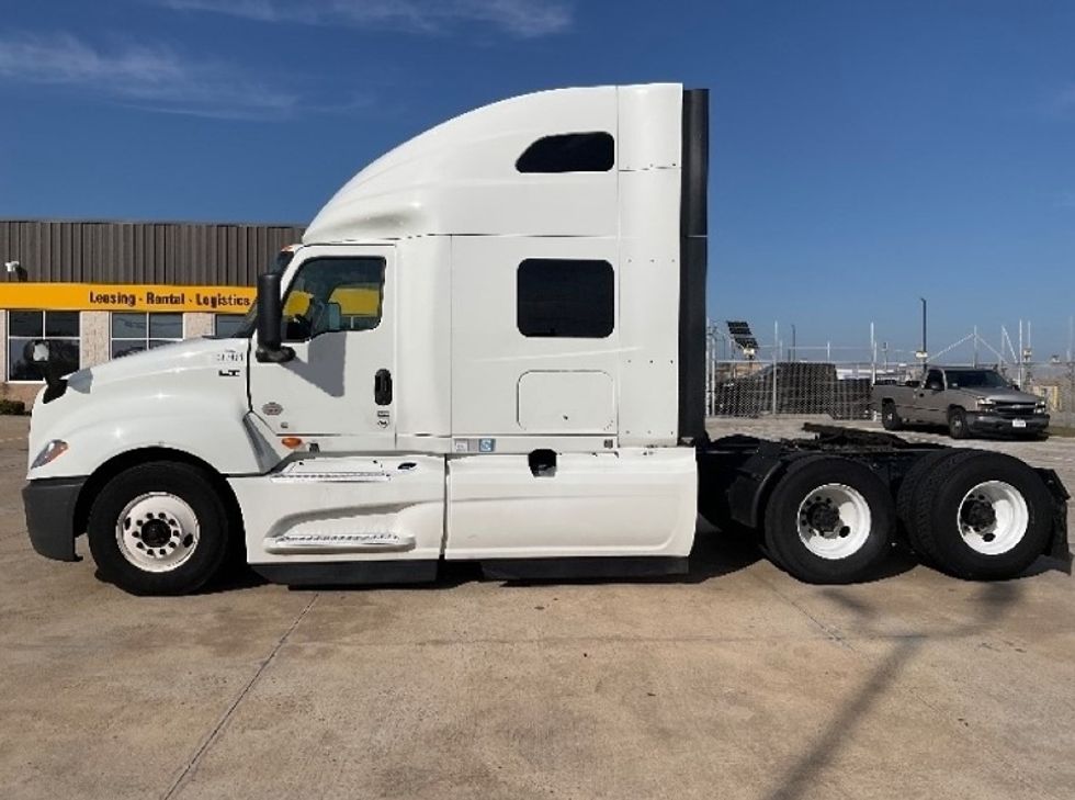 Sleeper Tractor-Heavy Duty Tractors-International-2022-LT625-Corpus Christi-TX-244,681\n\t\tmiles-$ 79,250 - Image 4