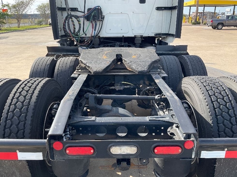 Sleeper Tractor-Heavy Duty Tractors-International-2022-LT625-Corpus Christi-TX-244,681\n\t\tmiles-$ 79,250 - Image 6