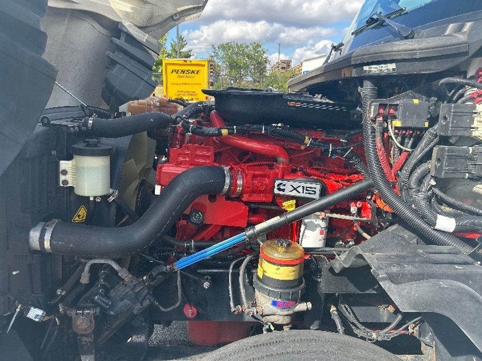 Sleeper Tractor-Heavy Duty Tractors-International-2022-LT625-Davenport-IA-434,976\n\t\tmiles-$ 62,250 - Image 21