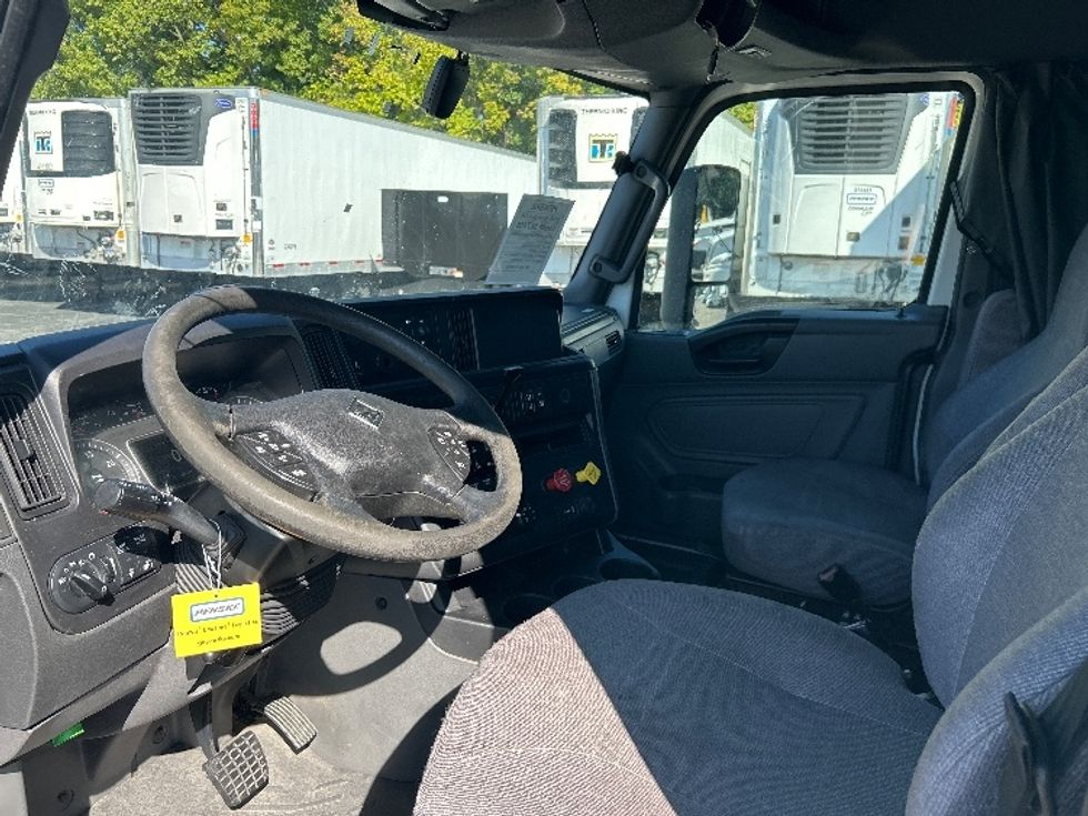 Sleeper Tractor-Heavy Duty Tractors-International-2022-LT625-Dayton-OH-433,684\n\t\tmiles-$ 58,250 - Image 10