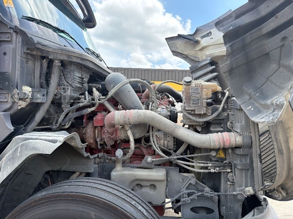Sleeper Tractor-Heavy Duty Tractors-International-2022-LT625-Decatur-AL-426,369\n\t\tmiles-$ 69,750 - Image 19