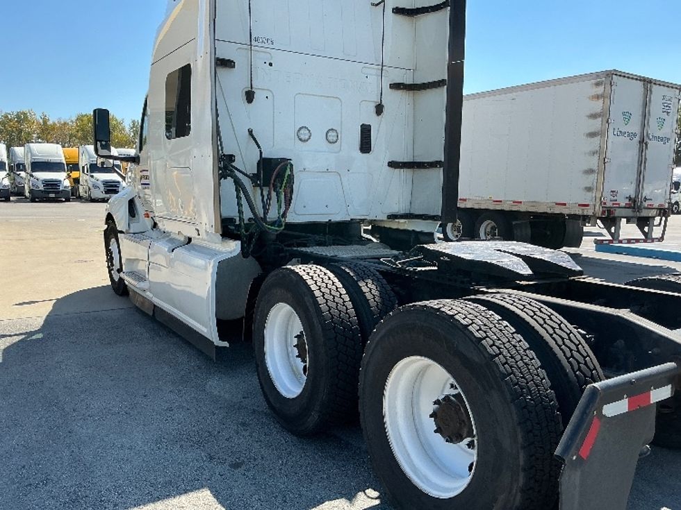 Sleeper Tractor-Heavy Duty Tractors-International-2022-LT625-East Chicago-IN-397,782\n\t\tmiles-$ 63,250 - Image 22