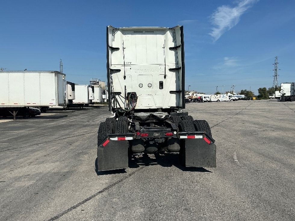 Sleeper Tractor-Heavy Duty Tractors-International-2022-LT625-East Chicago-IN-397,782\n\t\tmiles-$ 63,250 - Image 6