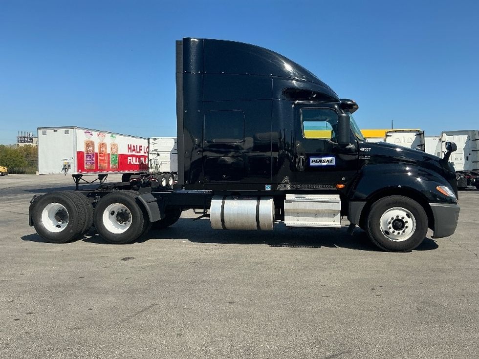 Sleeper Tractor-Heavy Duty Tractors-International-2022-LT625-East Chicago-IN-410,804\n\t\tmiles-$ 59,000 - Image 8