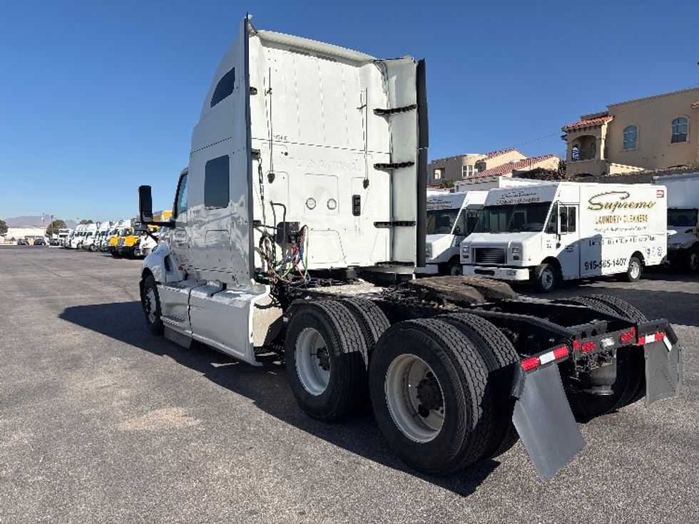 Sleeper Tractor-Heavy Duty Tractors-International-2022-LT625-El Paso-TX-465,224\n\t\tmiles-$ 59,250 - Image 5