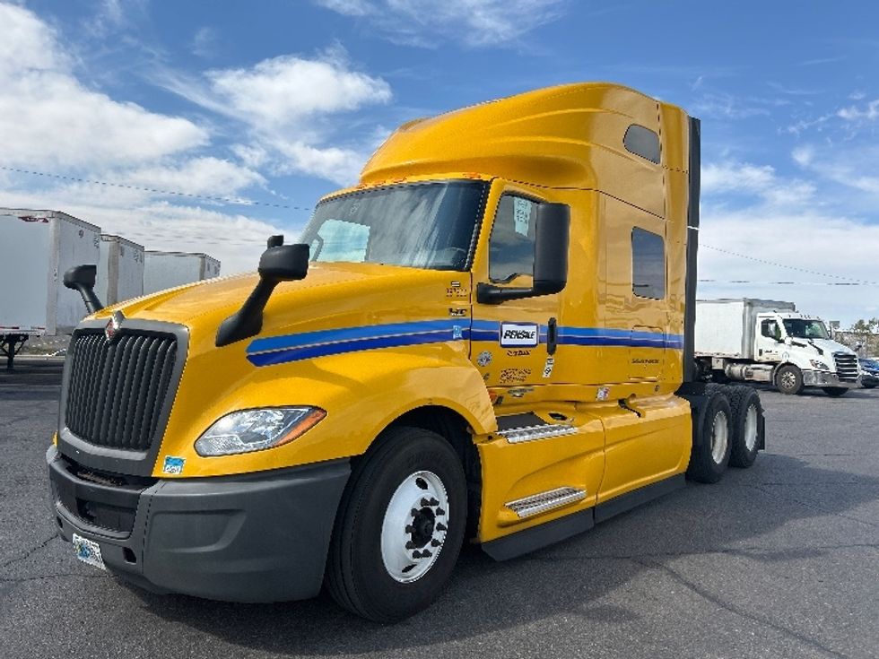 Sleeper Tractor-Heavy Duty Tractors-International-2022-LT625-El Paso-TX-469,705\n\t\tmiles-$ 56,750 - Image 3
