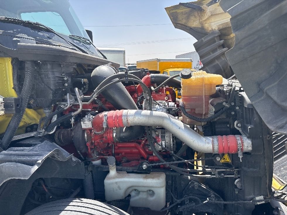 Sleeper Tractor-Heavy Duty Tractors-International-2022-LT625-El Paso-TX-607,566\n\t\tmiles-$ 40,500 - Image 18