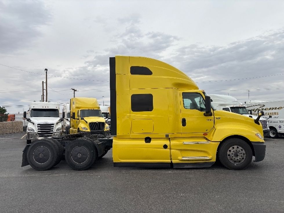 Sleeper Tractor-Heavy Duty Tractors-International-2022-LT625-El Paso-TX-618,983\n\t\tmiles-$ 37,500 - Image 8