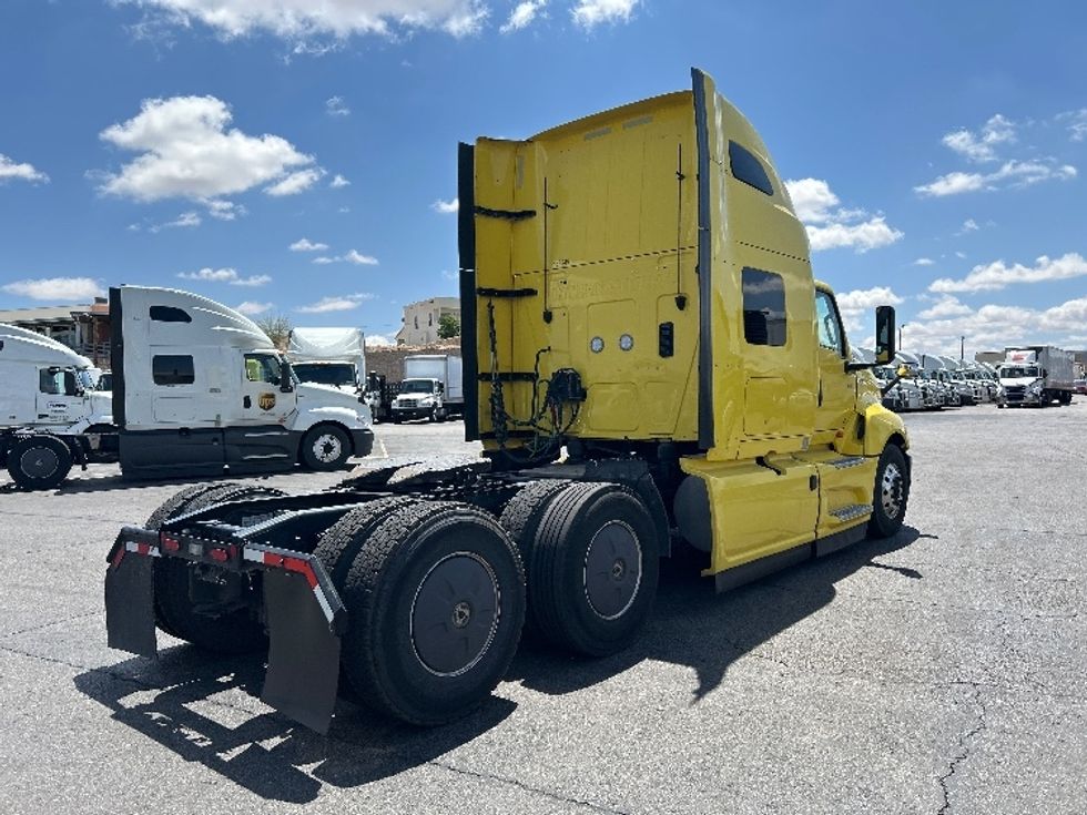Sleeper Tractor-Heavy Duty Tractors-International-2022-LT625-El Paso-TX-646,518\n\t\tmiles-$ 35,750 - Image 7