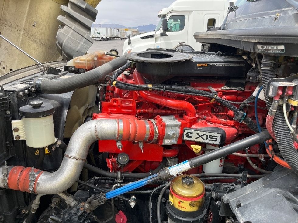 Sleeper Tractor-Heavy Duty Tractors-International-2022-LT625-El Paso-TX-648,232\n\t\tmiles-$ 37,250 - Image 21