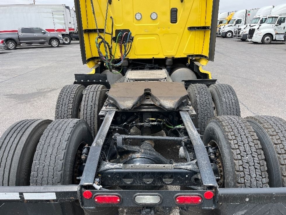 Sleeper Tractor-Heavy Duty Tractors-International-2022-LT625-El Paso-TX-648,232\n\t\tmiles-$ 37,250 - Image 6