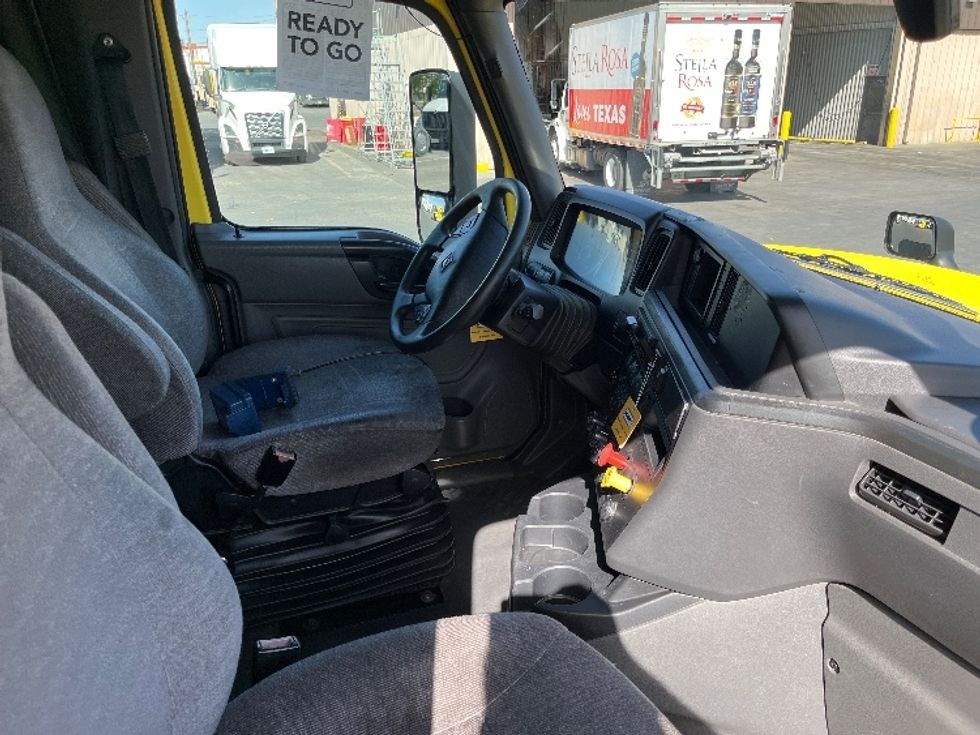 Sleeper Tractor-Heavy Duty Tractors-International-2022-LT625-El Paso-TX-649,196\n\t\tmiles-$ 34,750 - Image 15