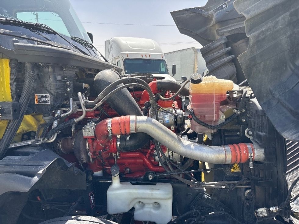 Sleeper Tractor-Heavy Duty Tractors-International-2022-LT625-El Paso-TX-666,191\n\t\tmiles-$ 34,250 - Image 20