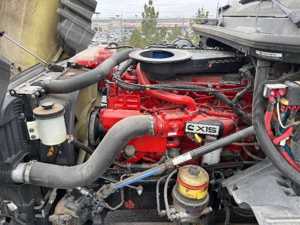 Sleeper Tractor-Heavy Duty Tractors-International-2022-LT625-El Paso-TX-675,050\n\t\tmiles-$ 34,250 - Image 21