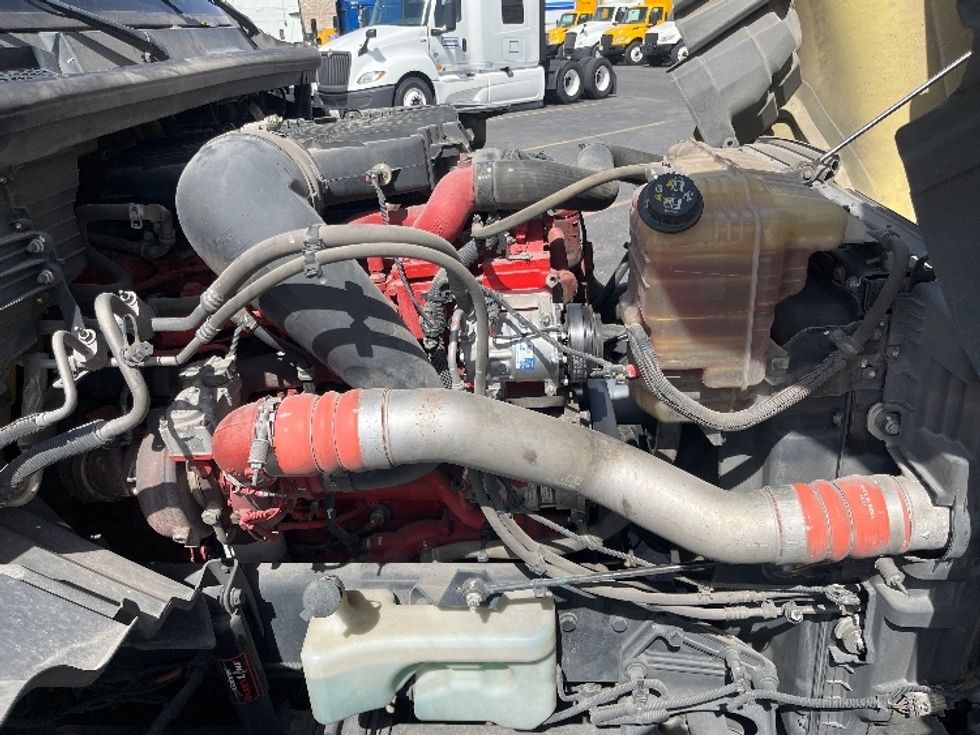 Sleeper Tractor-Heavy Duty Tractors-International-2022-LT625-El Paso-TX-693,531\n\t\tmiles-$ 32,250 - Image 20