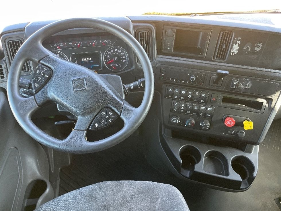 Sleeper Tractor-Heavy Duty Tractors-International-2022-LT625-El Paso-TX-729,512\n\t\tmiles-$ 30,000 - Image 11