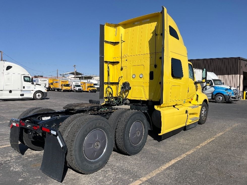 Sleeper Tractor-Heavy Duty Tractors-International-2022-LT625-El Paso-TX-729,512\n\t\tmiles-$ 30,000 - Image 7
