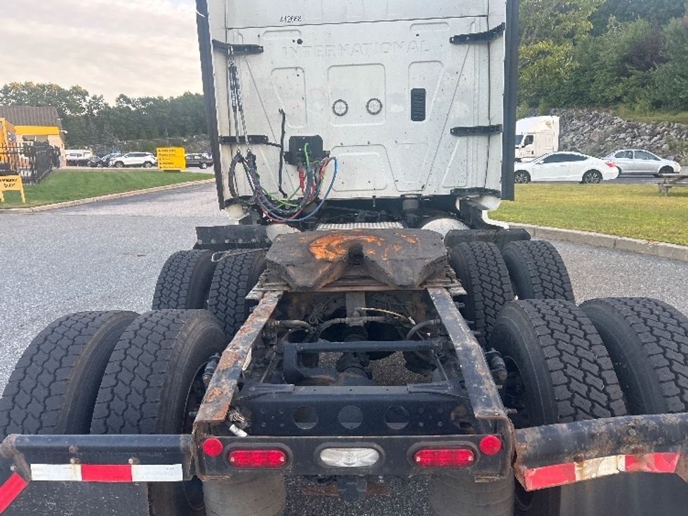 Sleeper Tractor-Heavy Duty Tractors-International-2022-LT625-Fitchburg-MA-284,866\n\t\tmiles-$ 79,500 - Image 6