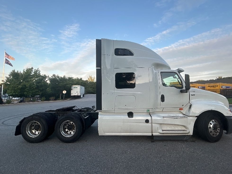 Sleeper Tractor-Heavy Duty Tractors-International-2022-LT625-Fitchburg-MA-284,866\n\t\tmiles-$ 79,500 - Image 8